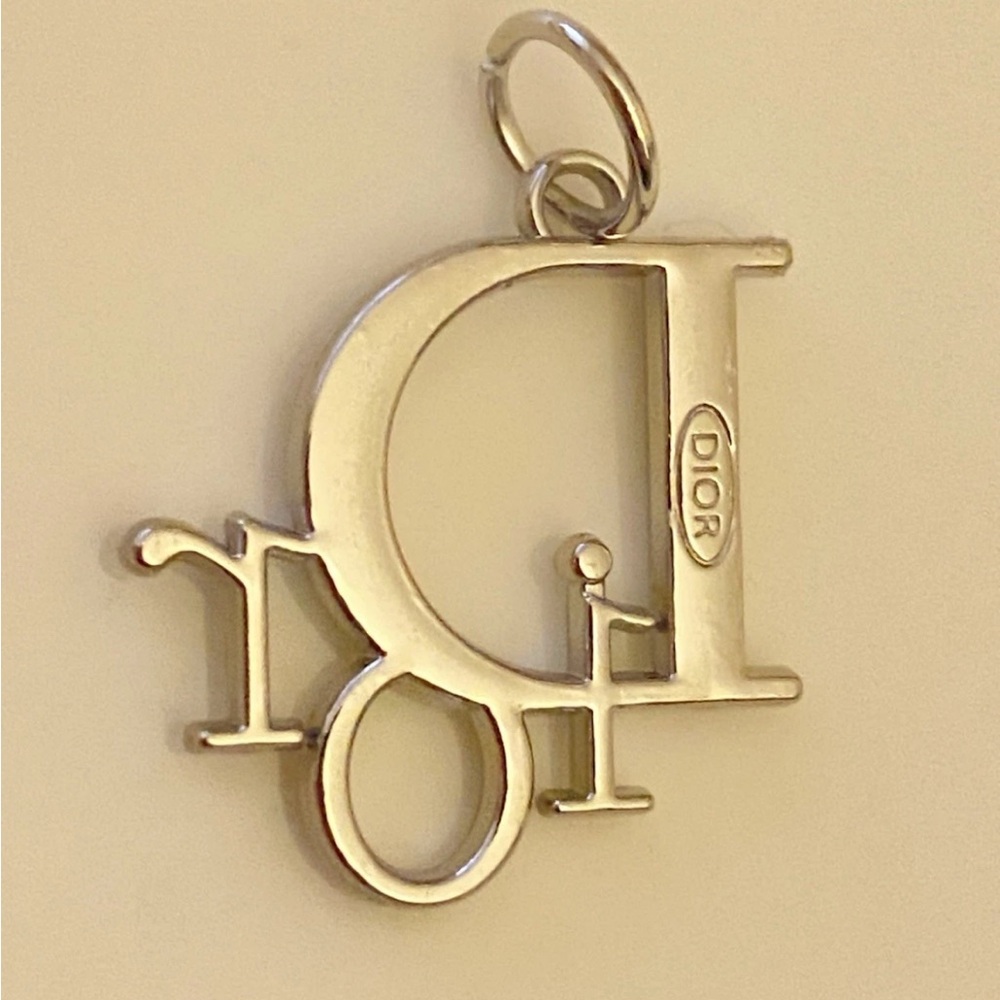 Dior silver pendant Charm - Picture 5 of 5